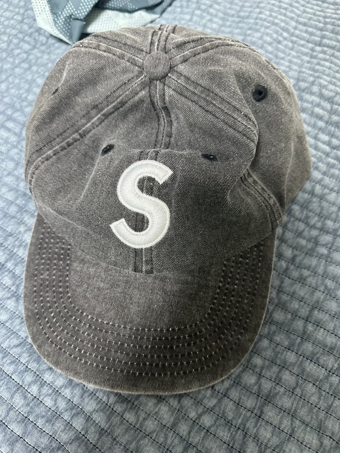 슈프림 S로고 모자 상품이미지1