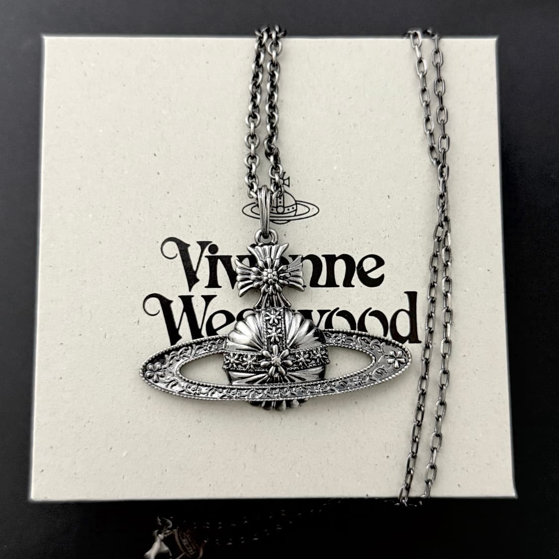 비비안웨스트우드 고딕 orb 빅 펜던트 목걸이 상품이미지2