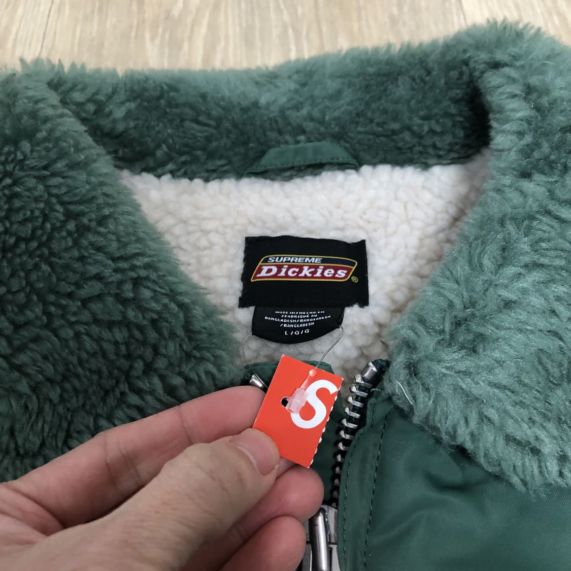 (L) 새상품 슈프림 SUPREME X 디키즈 23 FW 퍼 봄버 자켓 상품이미지8