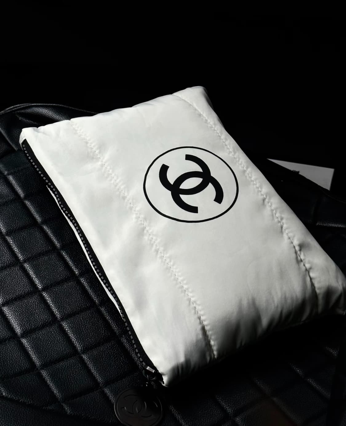 샤넬 패딩 방수 큰 파우치 상품이미지2