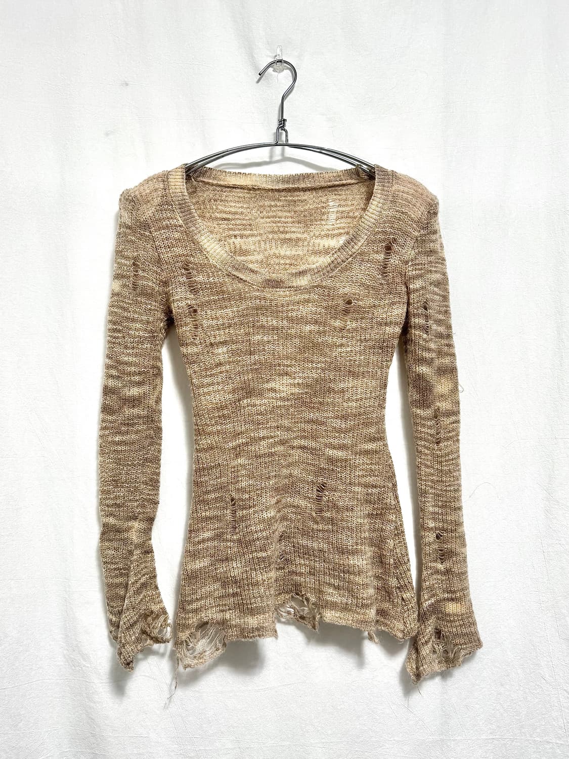 Damaged knit top 상품이미지1