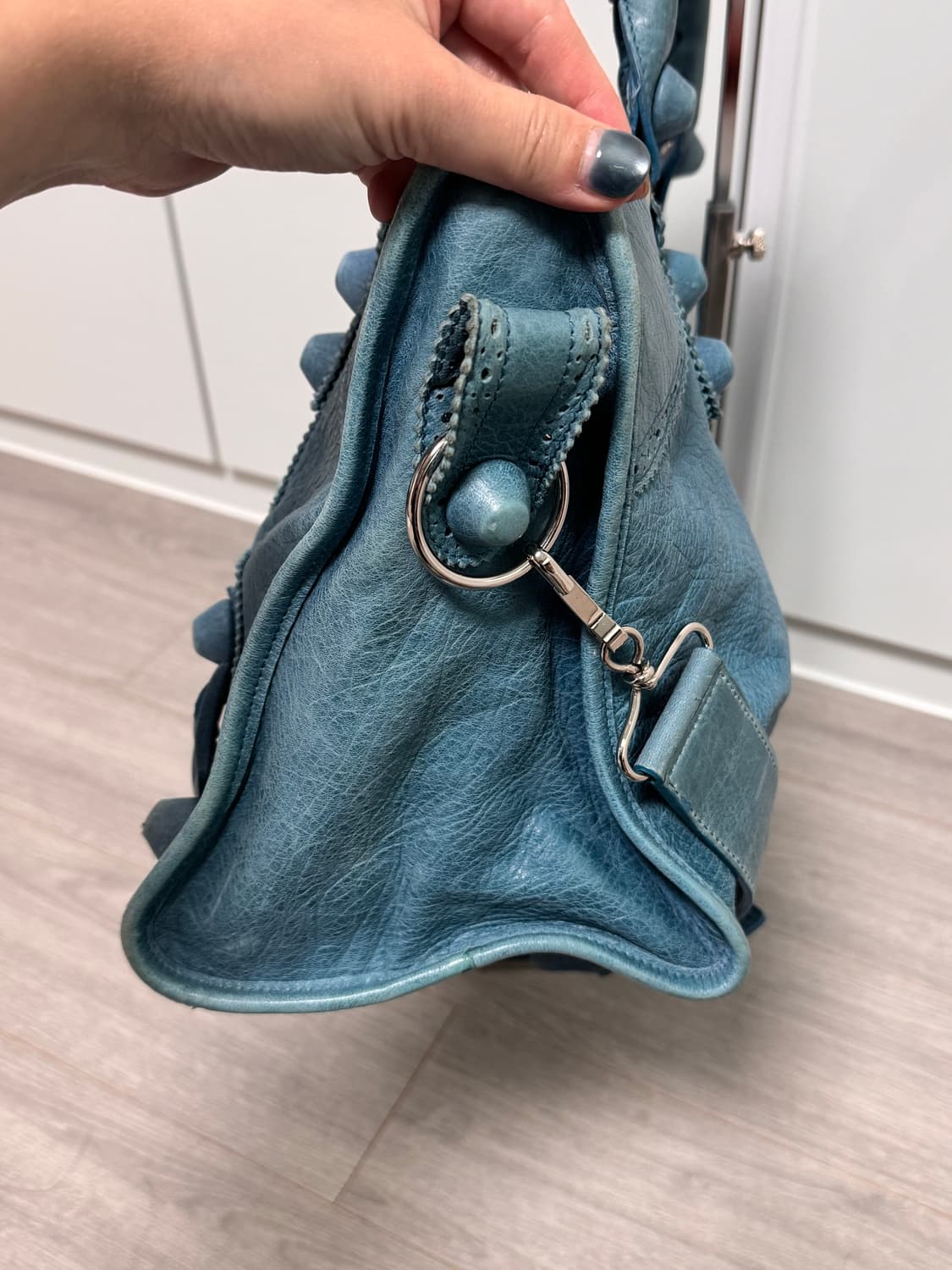 Balenciaga 발렌시아가 모터백 시티백 미디움 상태 A- 상품이미지4