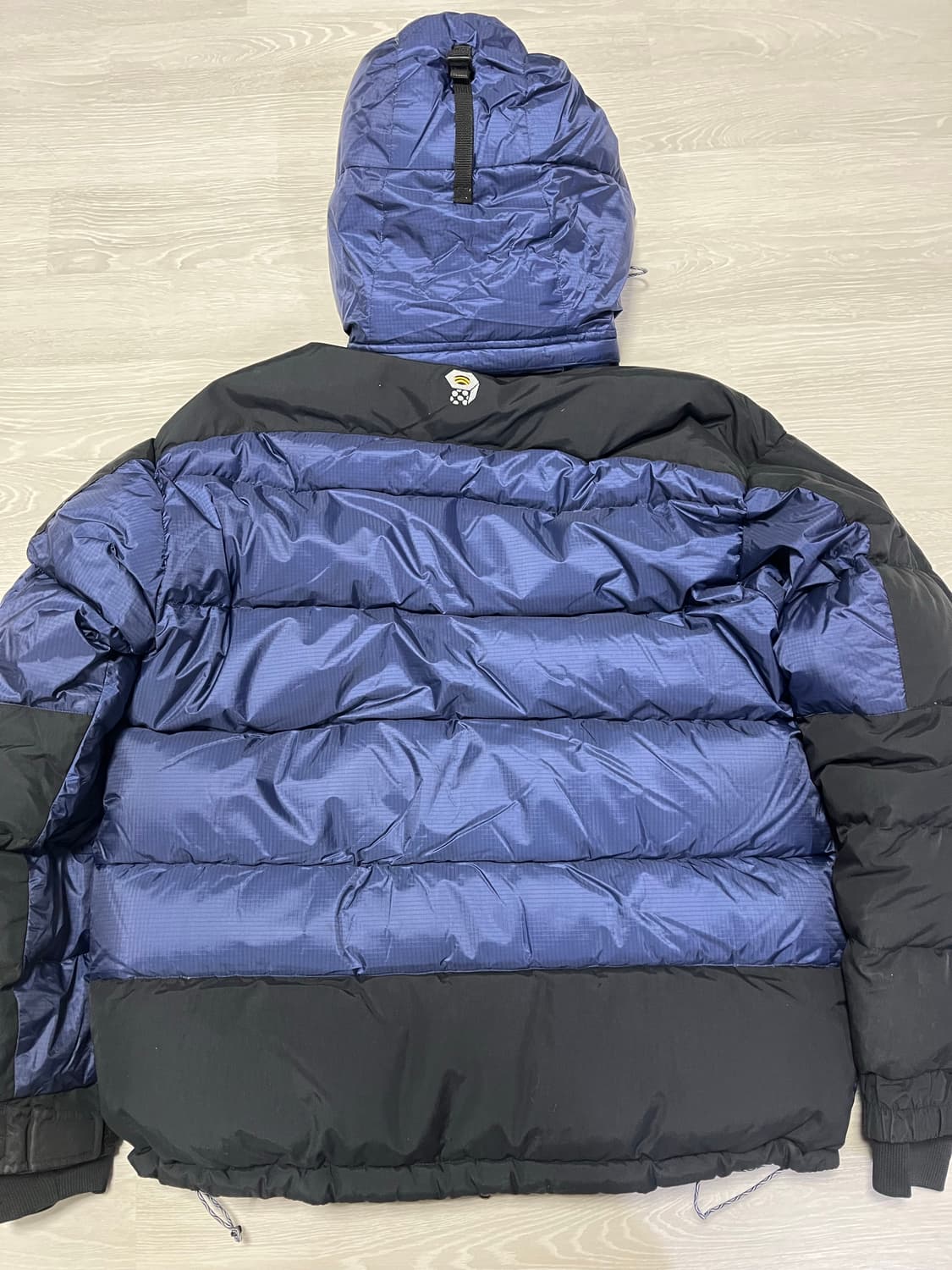 마운틴하드웨어 구스다운패딩 M-L 상품이미지6