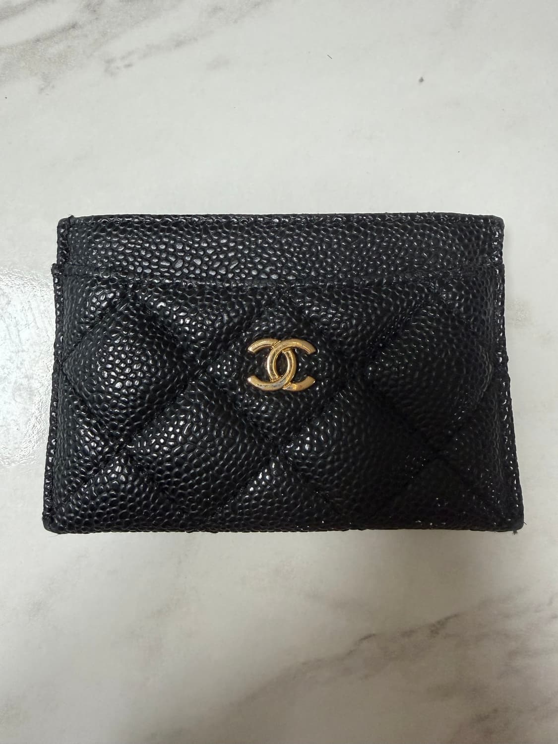 샤넬 클래식 캐비어 카드홀더 금장 팝니다 상품이미지1