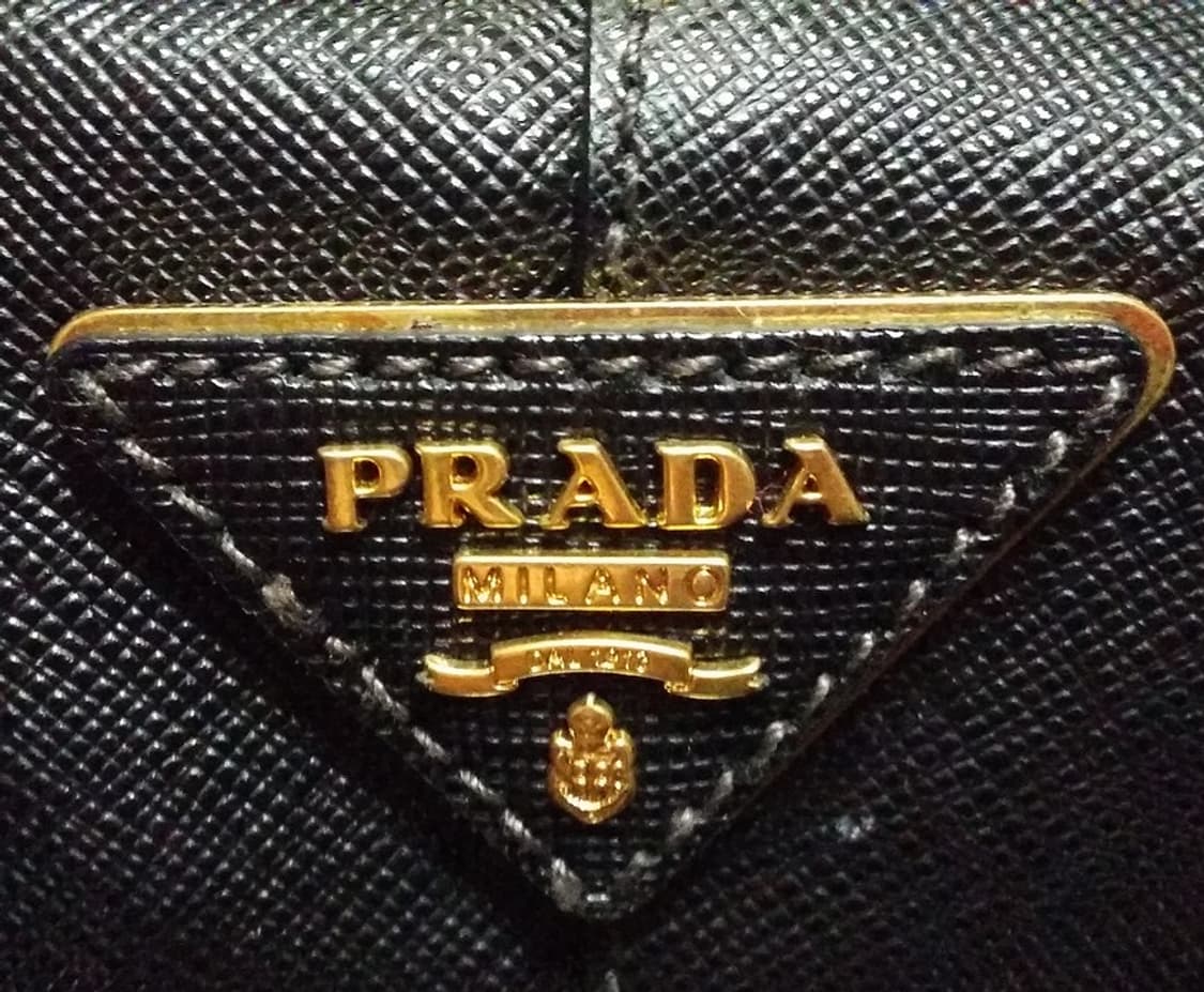 프라다 사피아노 닥터 골드 버클 토드백 상품이미지2