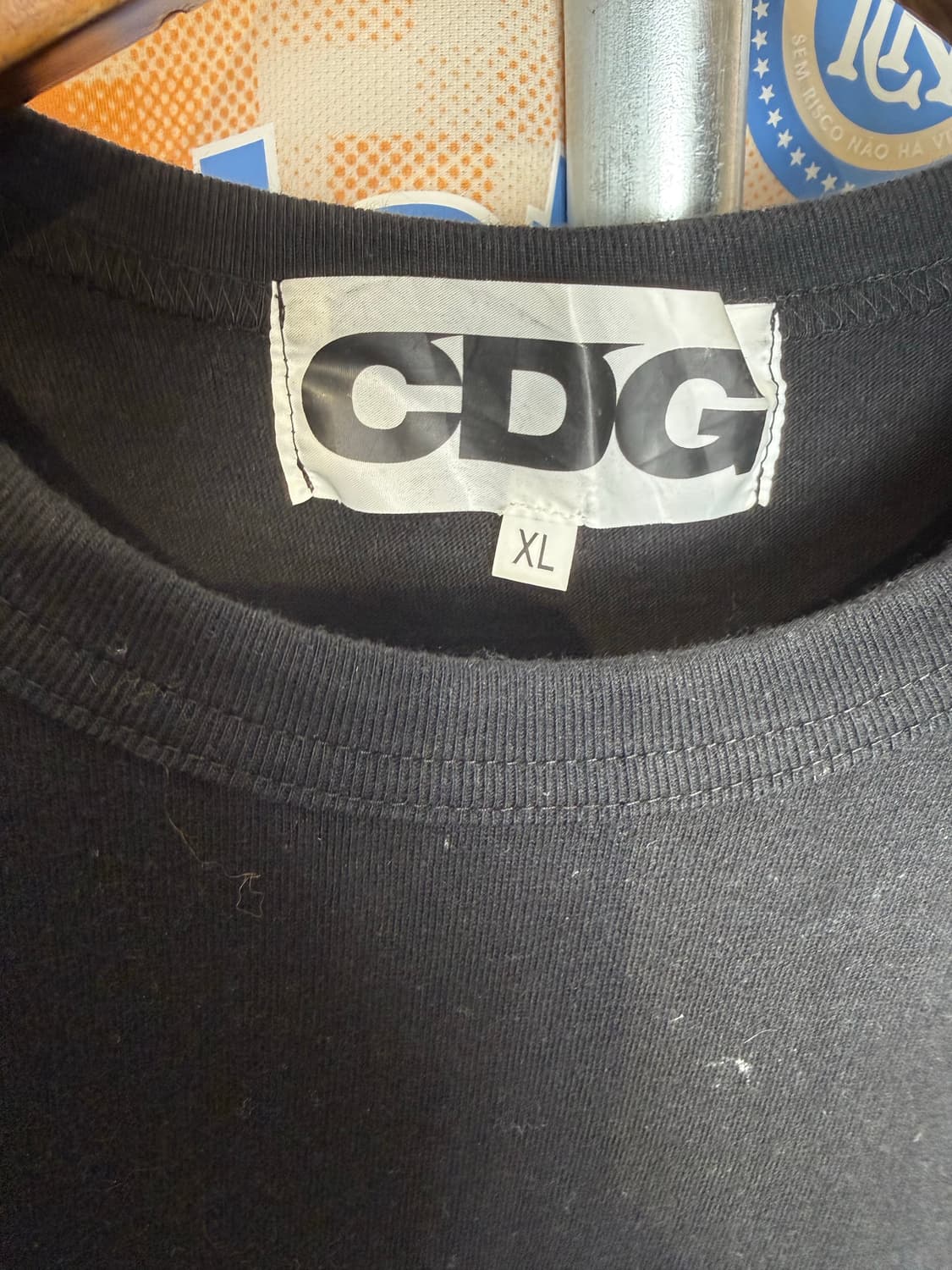 꼼데 레터링 롱슬리브 셔츠  상품이미지2