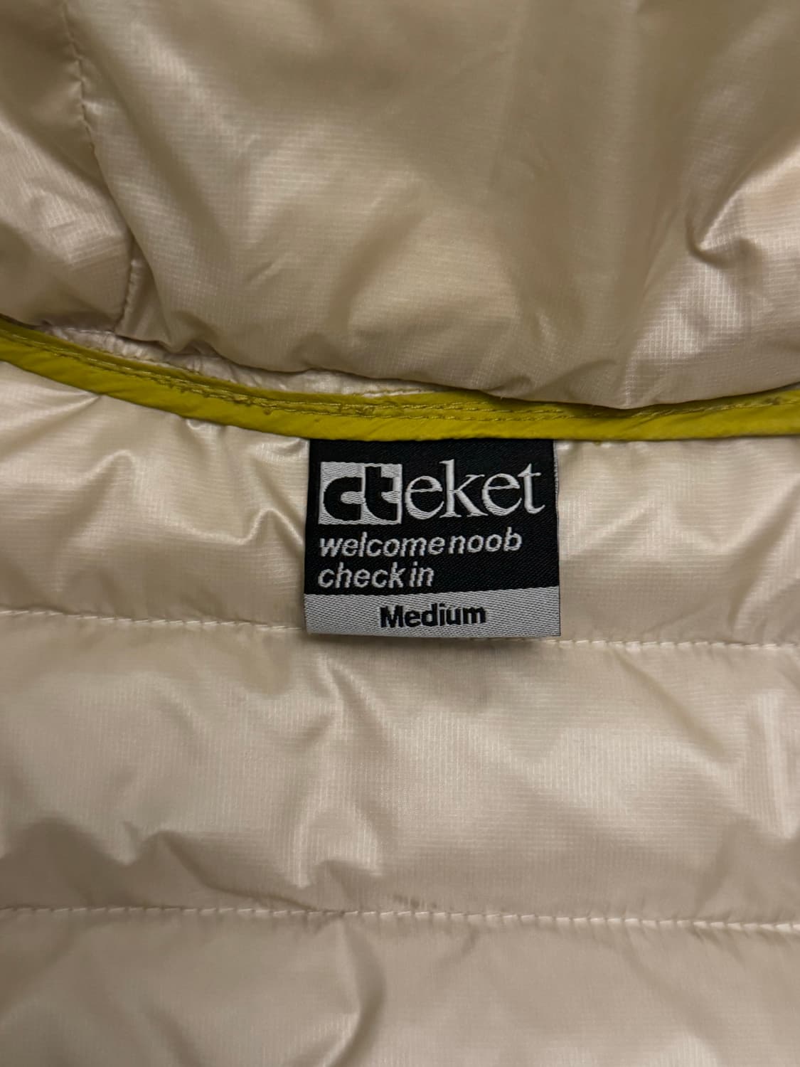 teket lightweight down jacket yellow 상품이미지3