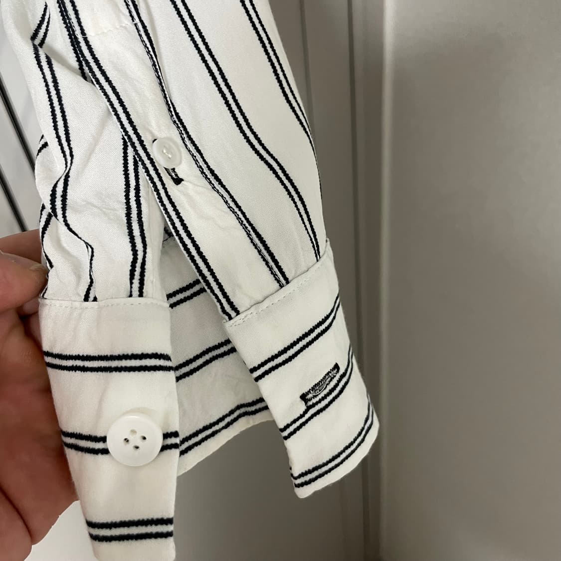 시스템옴므 브이넥 스트라이프 셔츠(오버핏) 상품이미지7