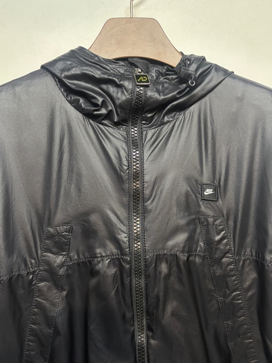 나이키 블랙 후드 바람막이 점퍼 상품이미지2