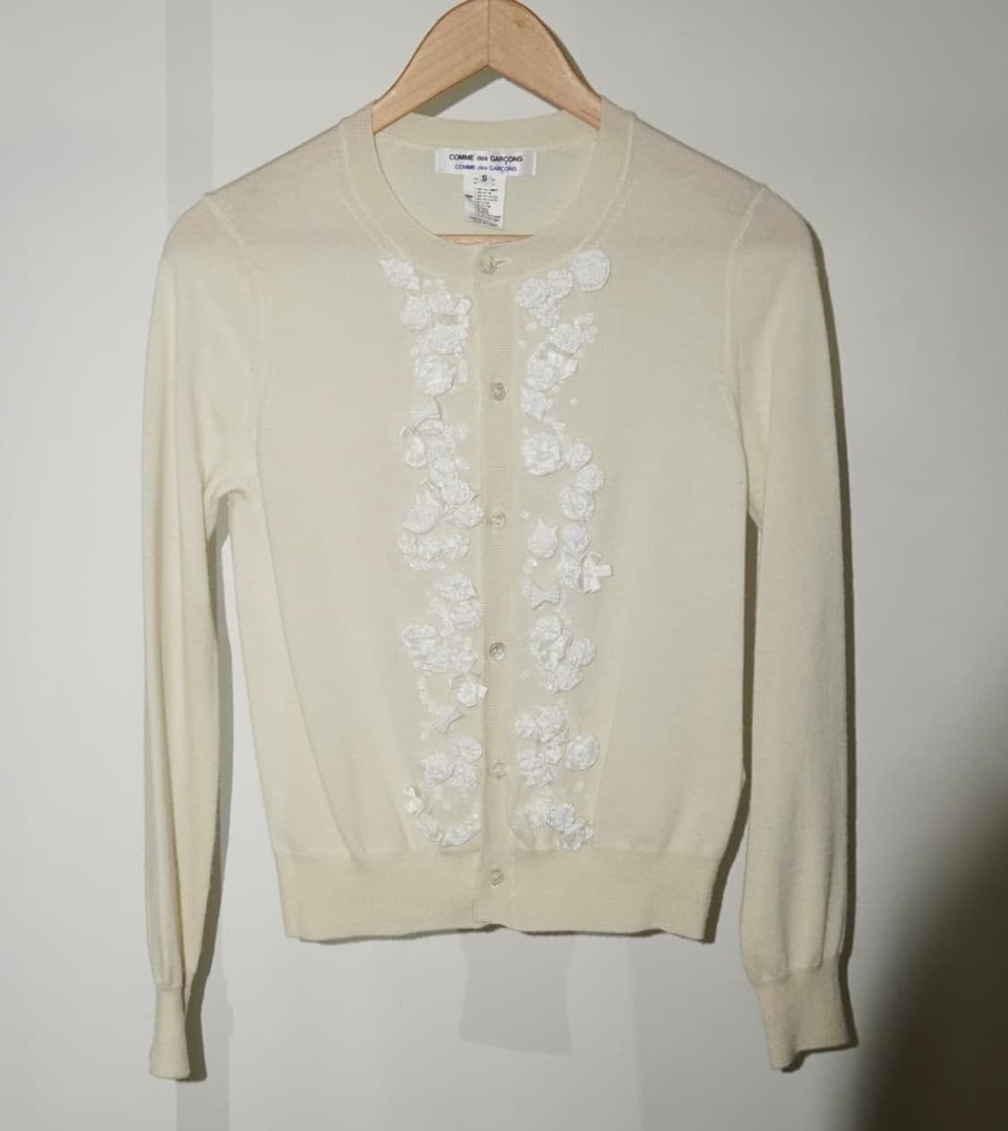 꼼데가르송 플라워 리본 모티브 가디건 상품이미지3