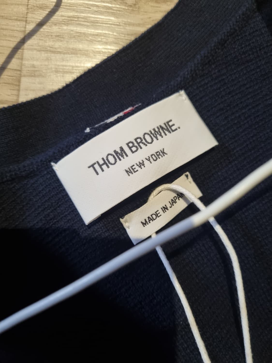 특가) 톰브라운가디건.   L/XL 상품이미지4