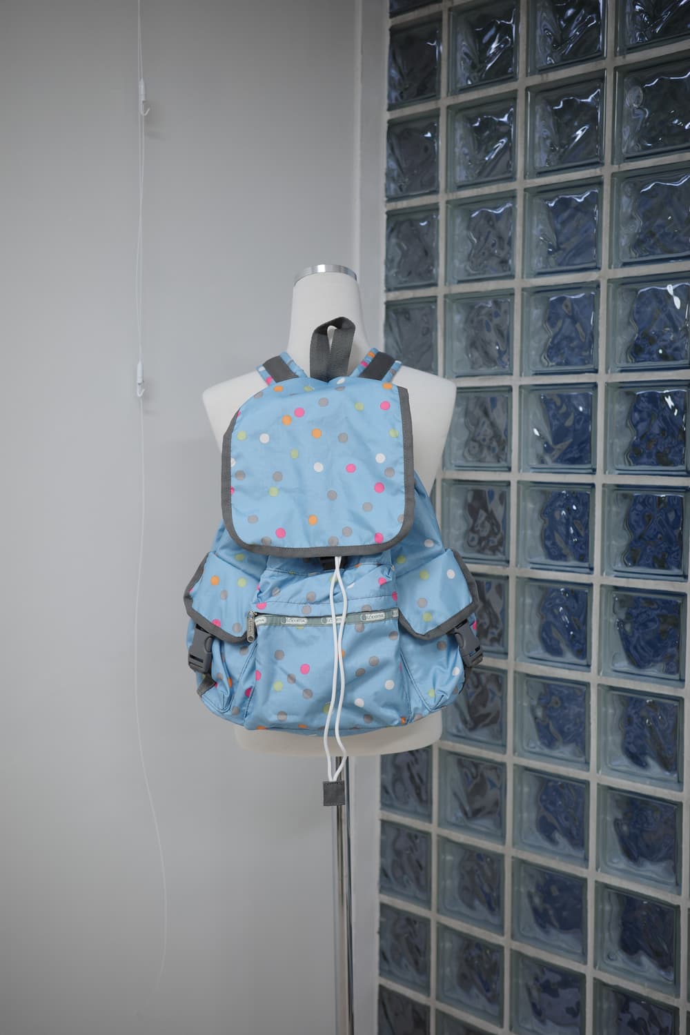 Lesportsac sky-blue dot backpack 상품이미지5