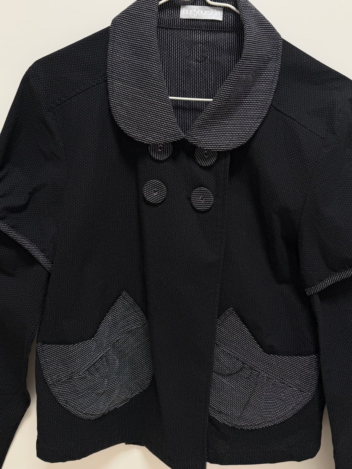 허그유어스킨 Detachable round jacket 상품이미지2