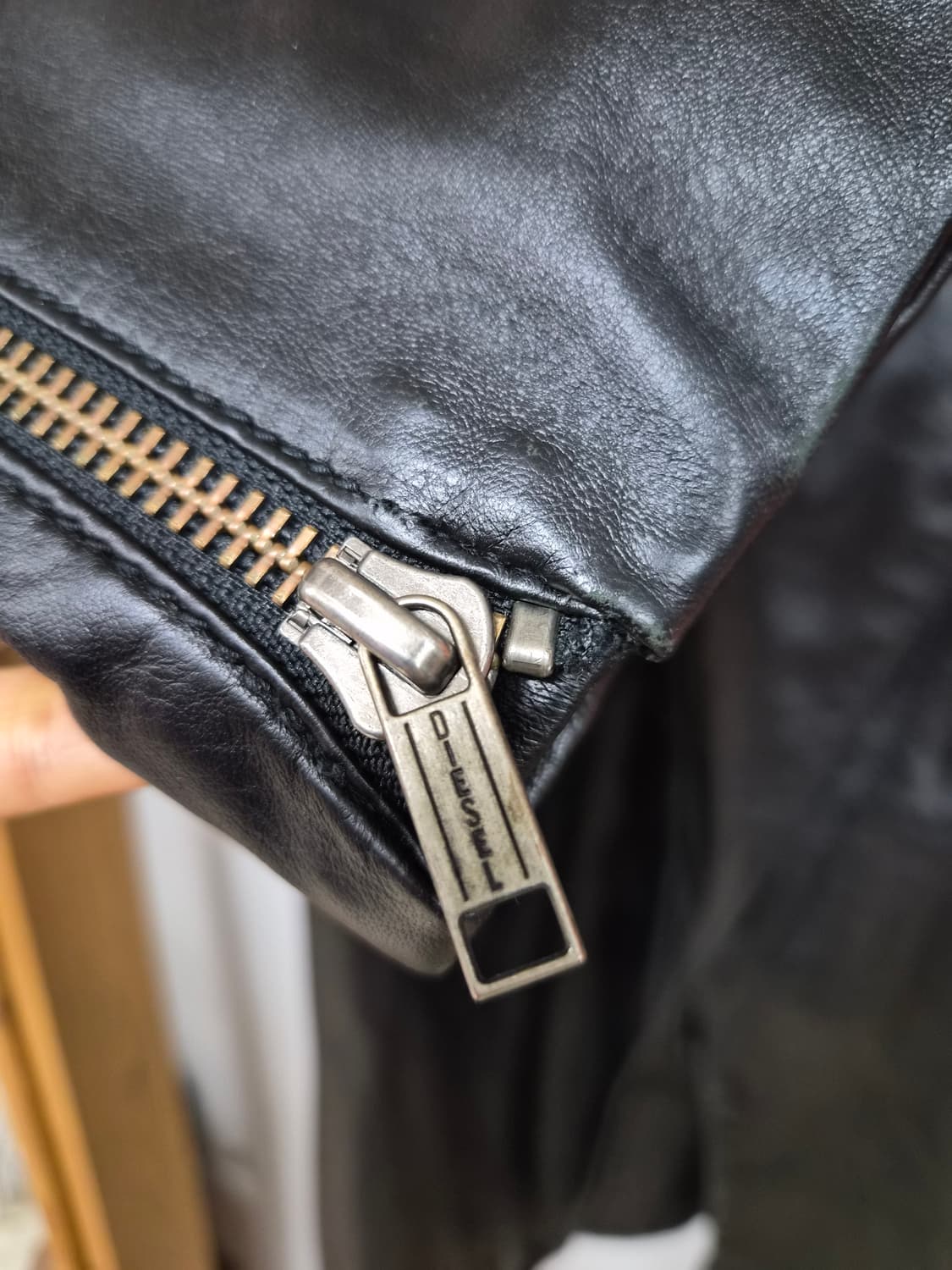 디젤 DIESEL 양가죽 코트 상품이미지3