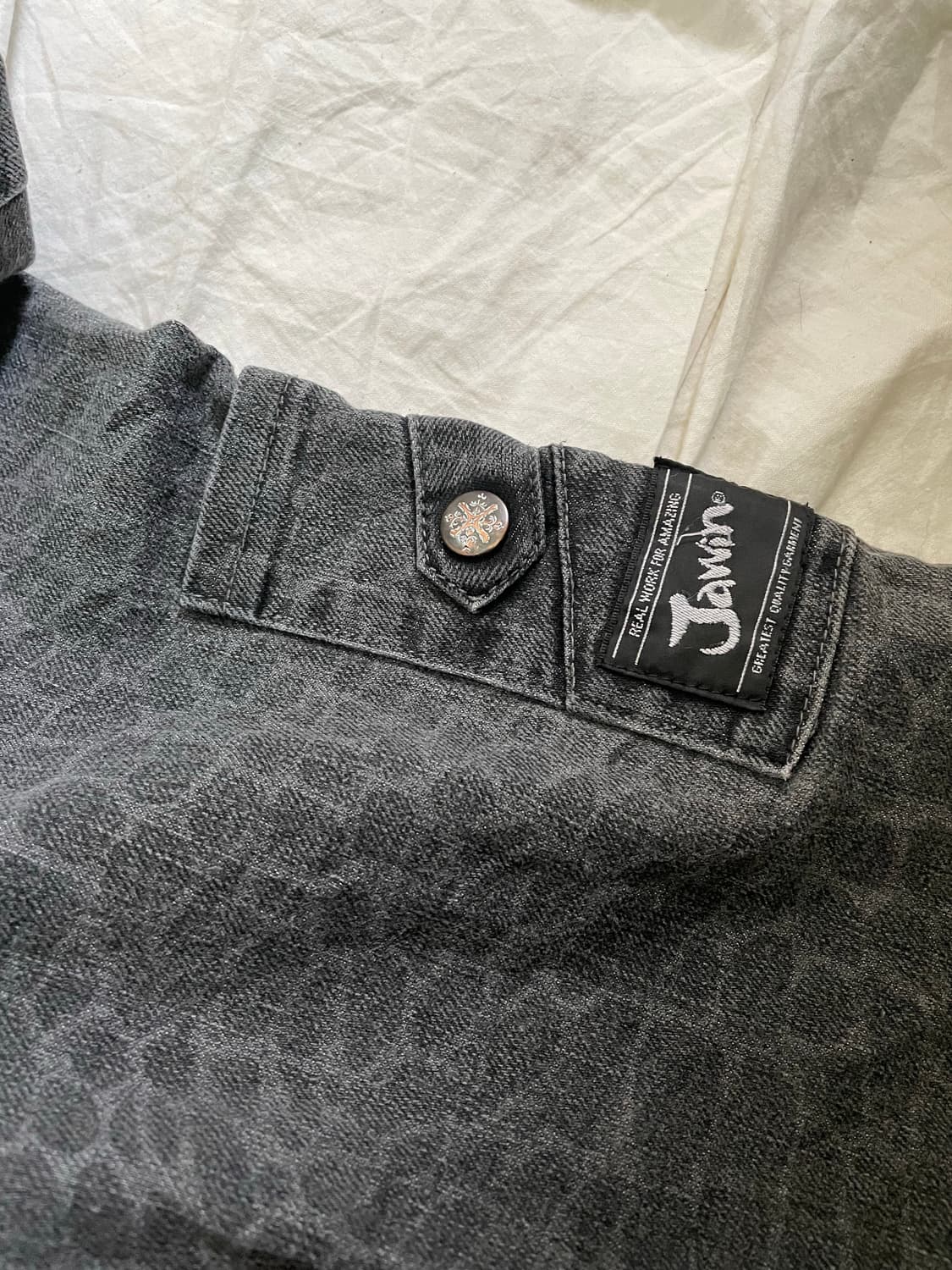 크랙 패턴 워싱 데님 집업 자켓  상품이미지3