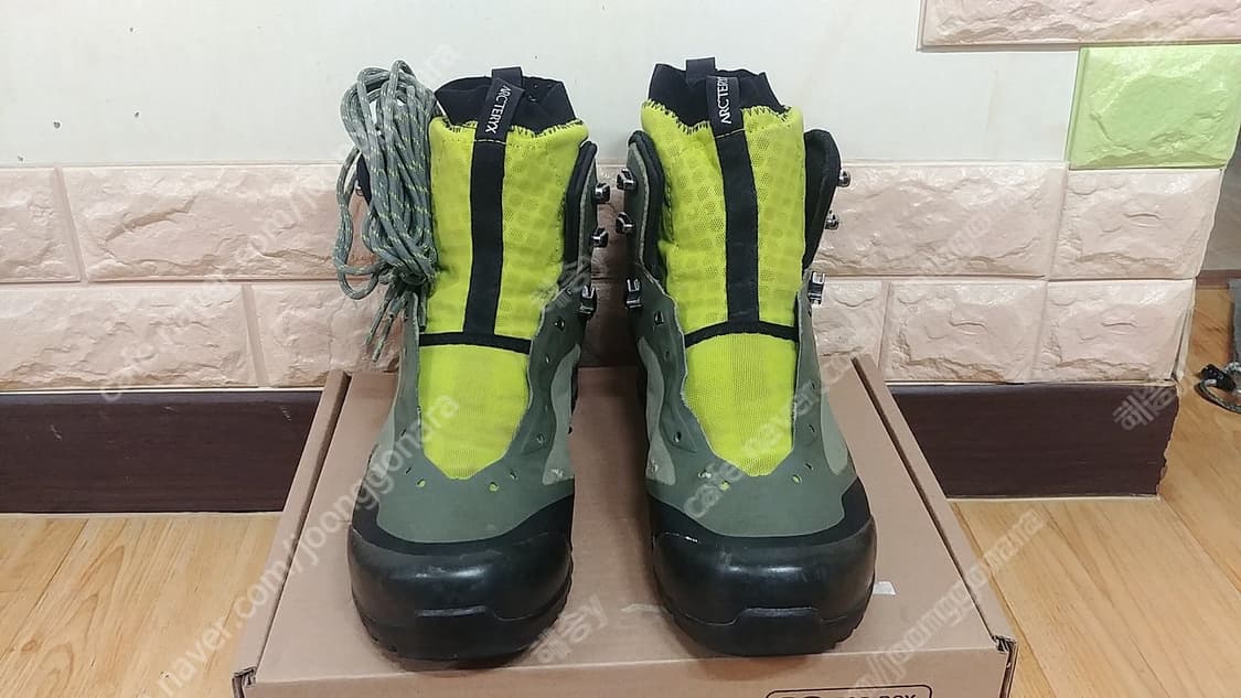 아크테릭스 보라미드 GTX 하이킹부츠(US 9) *UK 상품이미지1
