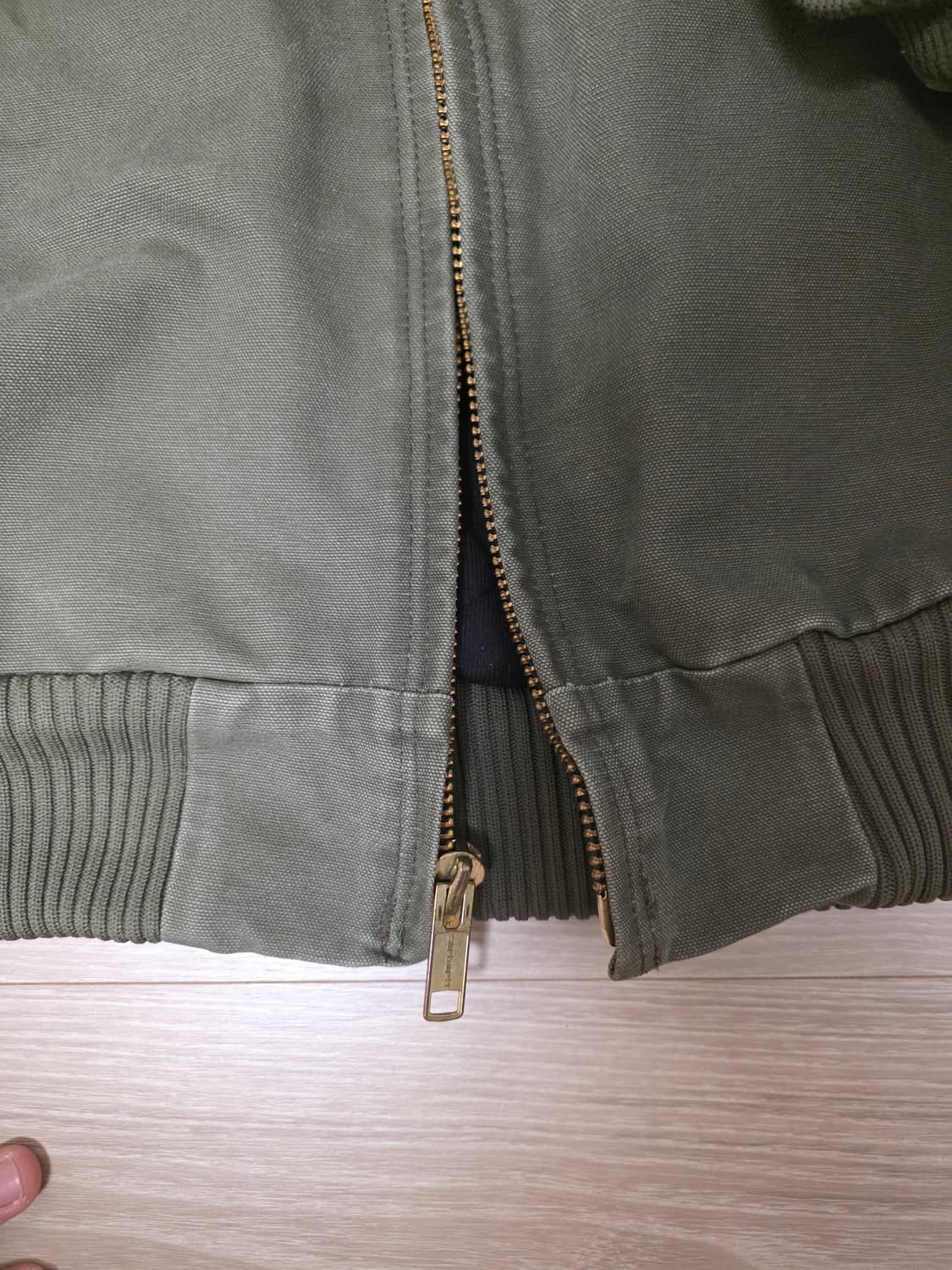 칼하트 J130 ARG 아미그린 L 라지 사이즈 판매합니다 mos  상품이미지5