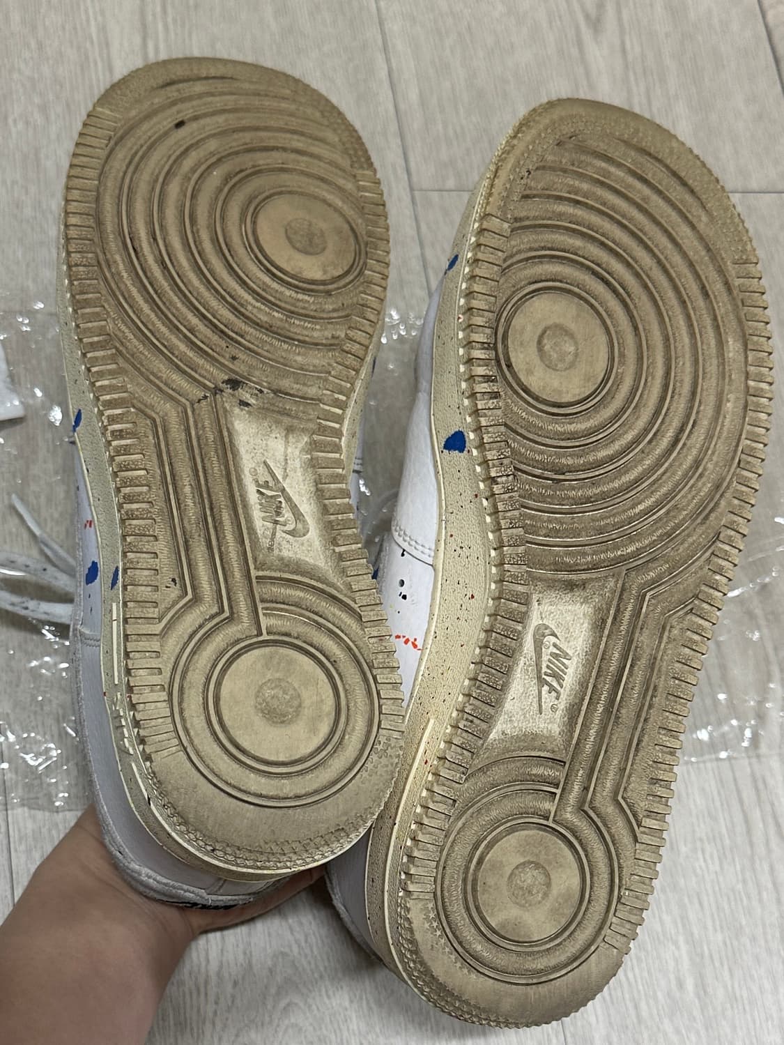 나이키 에어포스 1 '07 LV8 페인트 스플래터 화이트 상품이미지3