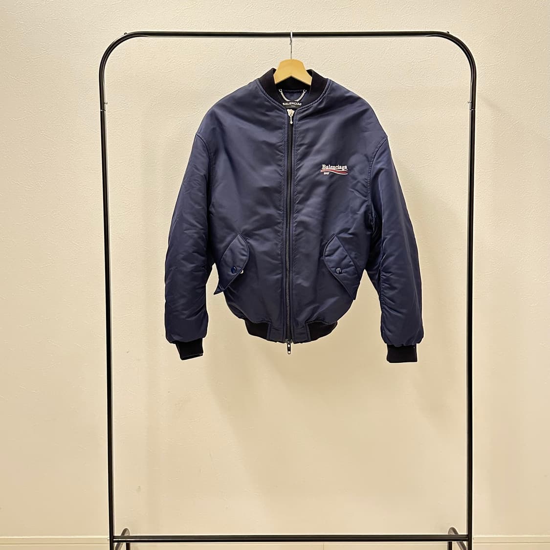 발렌시아가 2017 웨이브 봄버 ma-1  상품이미지1