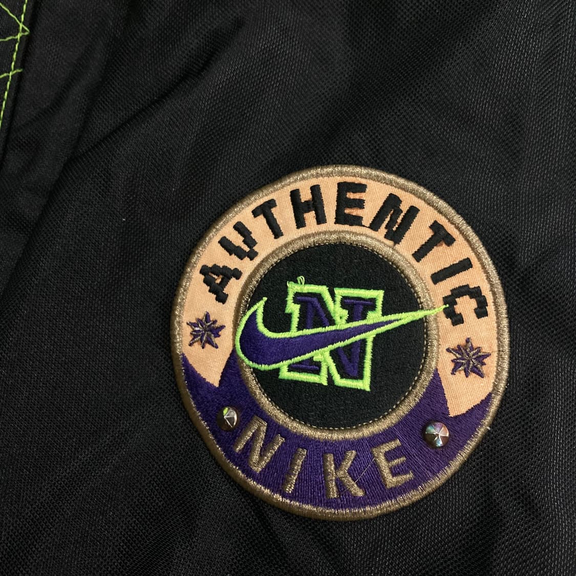 나이키 블랙 네온 컬러 올드스쿨 스키 점퍼 상품이미지3