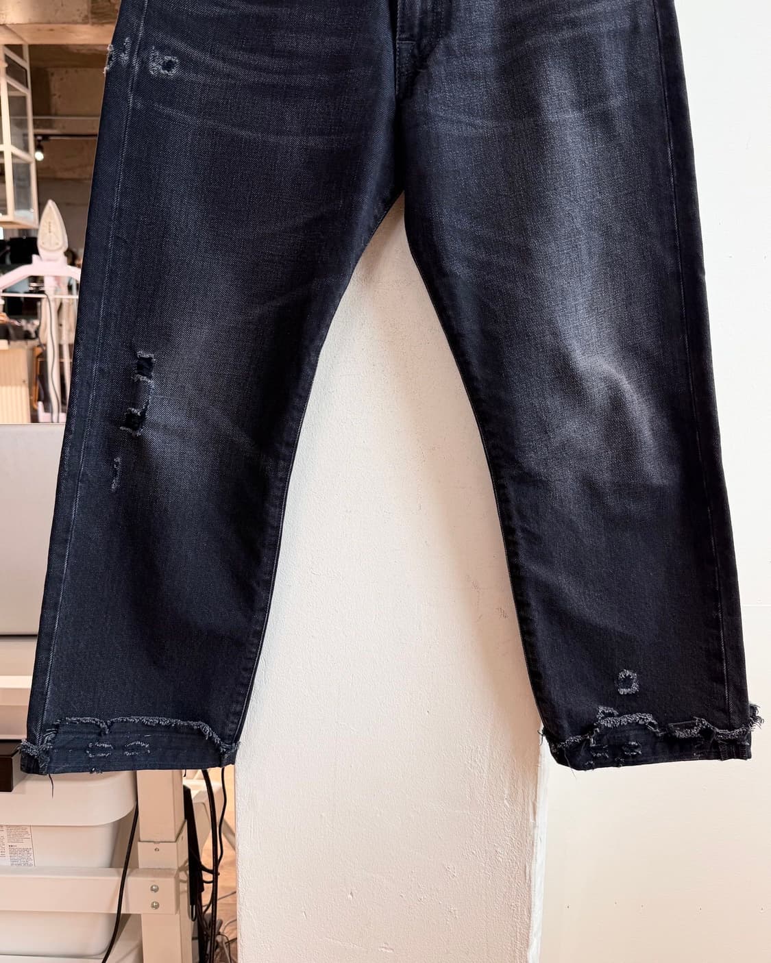 r13 블랙 데님 디스트레스드 보이프렌드 팬츠  상품이미지4