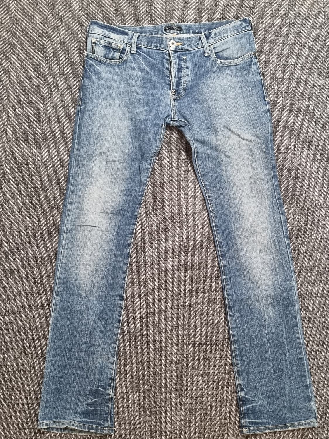 ARMANI JEANS — 라이트 워싱 슬림 데님 팬츠 상품이미지1