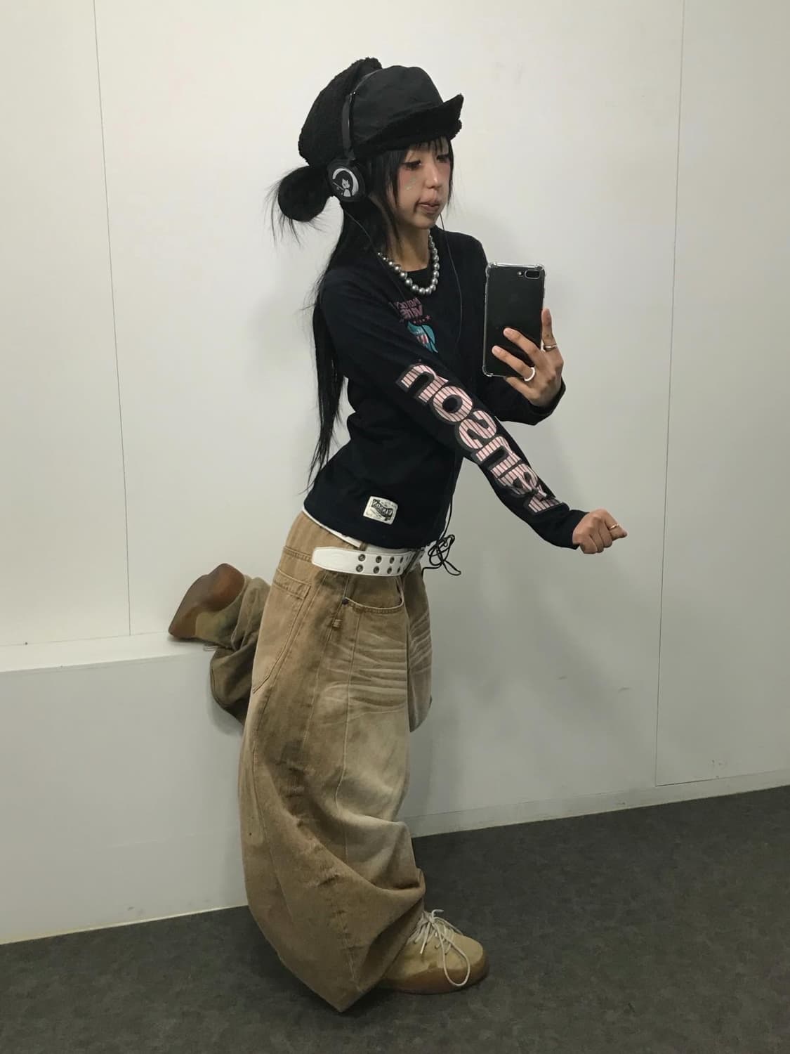 밴슨 핑크 스트라이프 로고 롱슬리브 상품이미지4