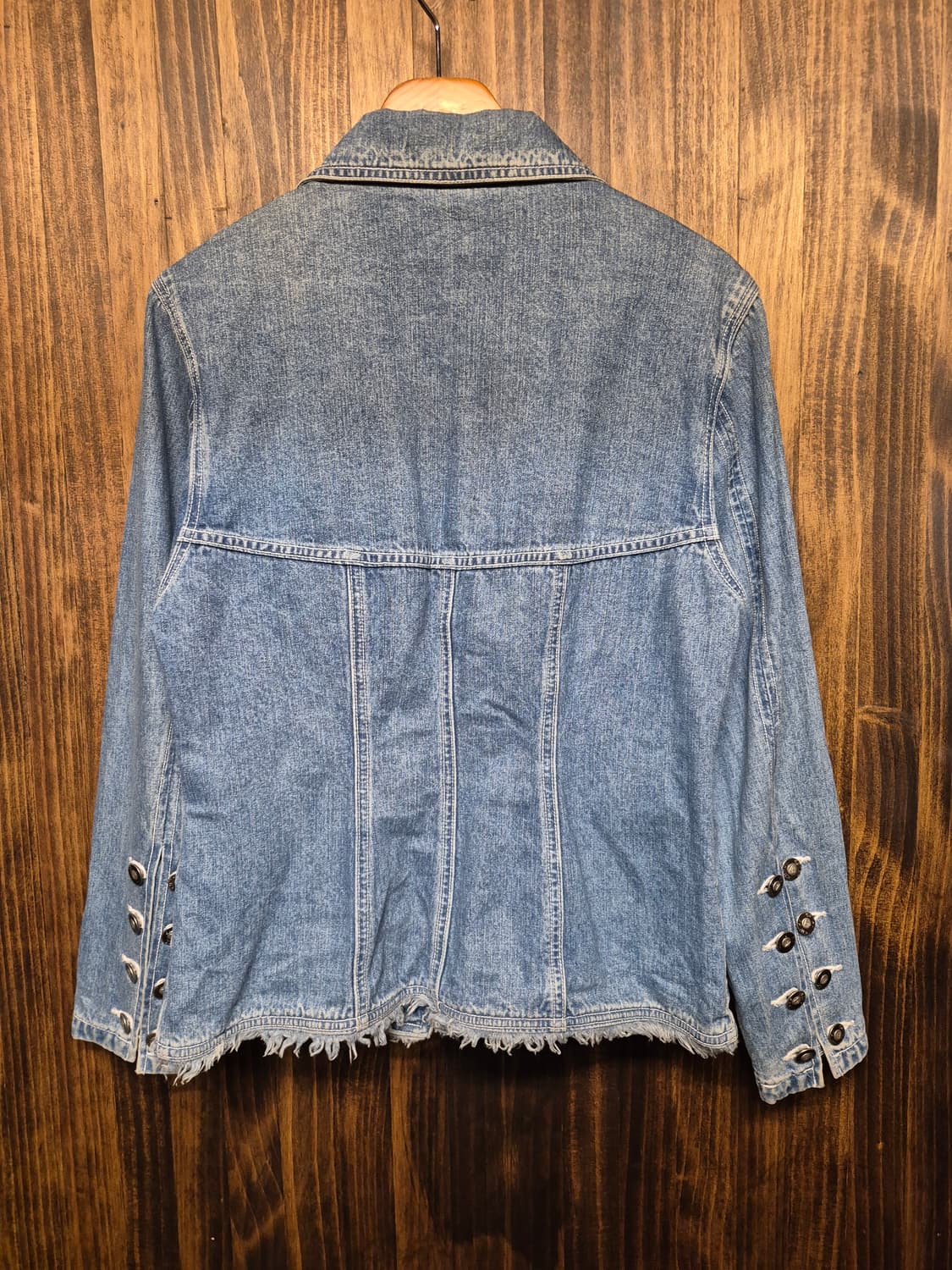 GUESS BUTTON POINT DENIM JACKET  상품이미지3