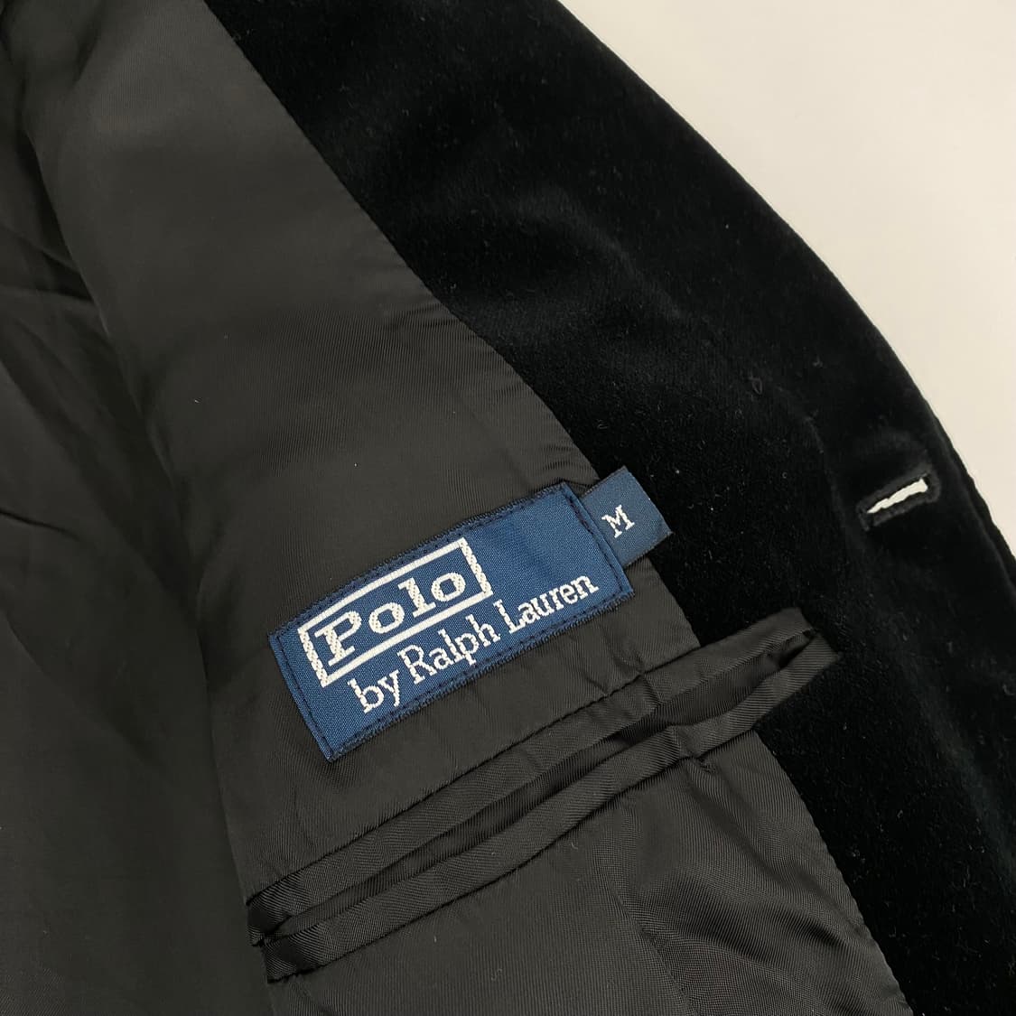 폴로 랄프로렌 블랙 벨벳 블레이저 자켓 (98) 상품이미지4