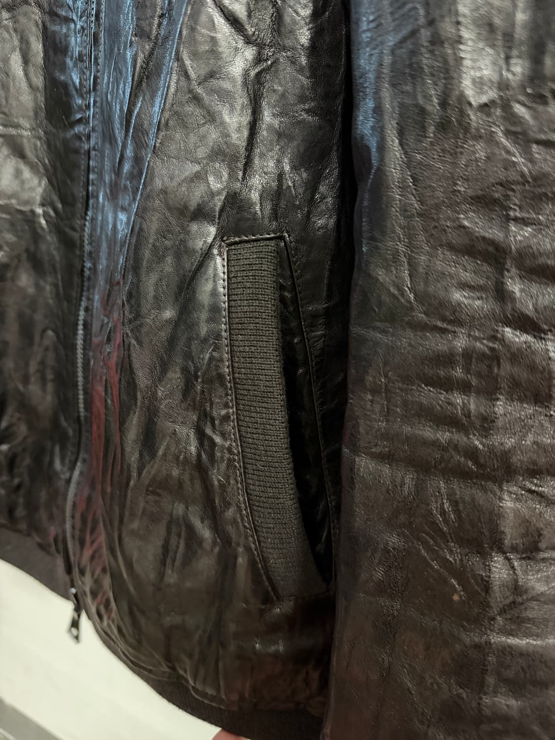 존바바토스 다크 브라운 램스킨 레더자켓(상태최상) 상품이미지3
