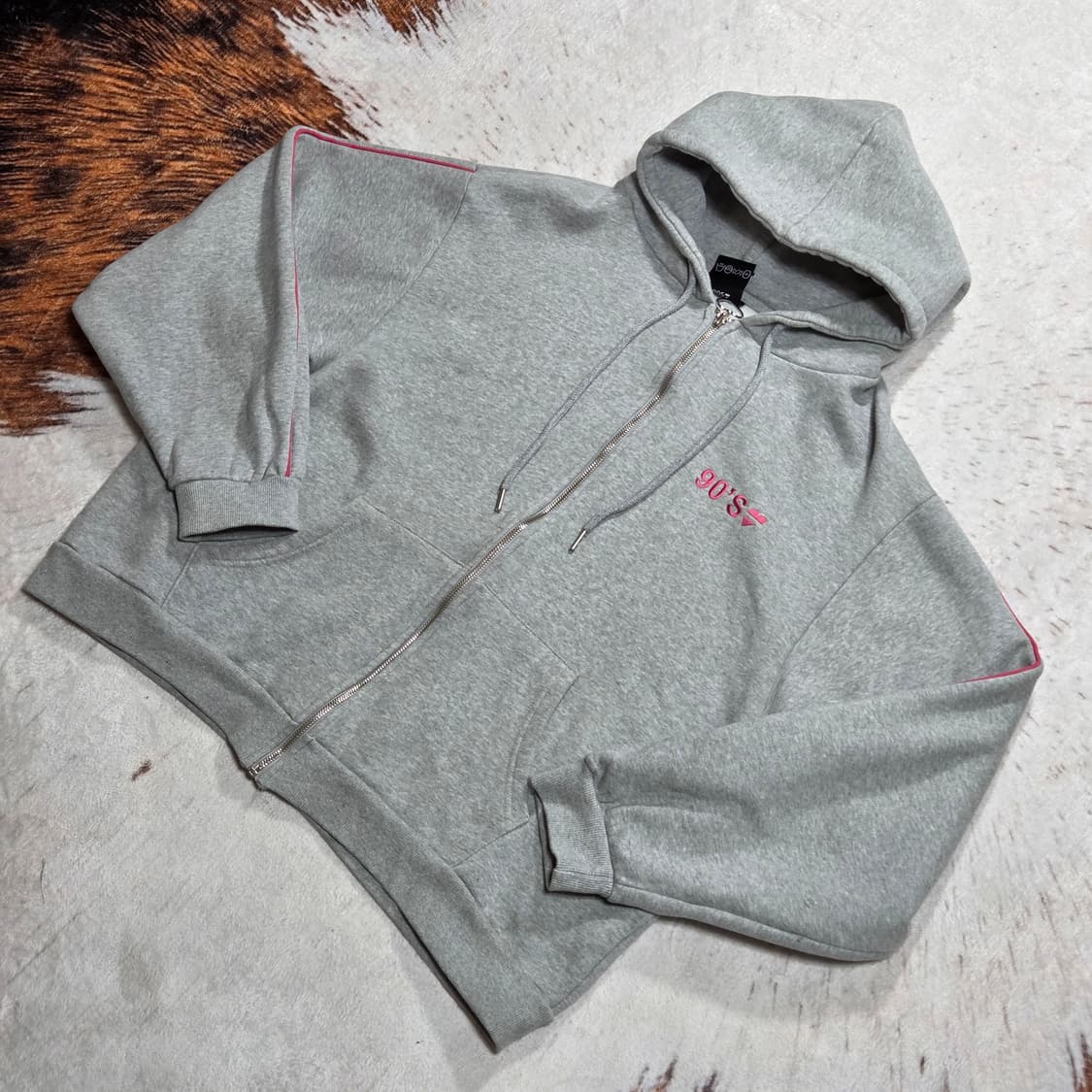 90S 자수 오버핏 그레이 후드집업 상품이미지1