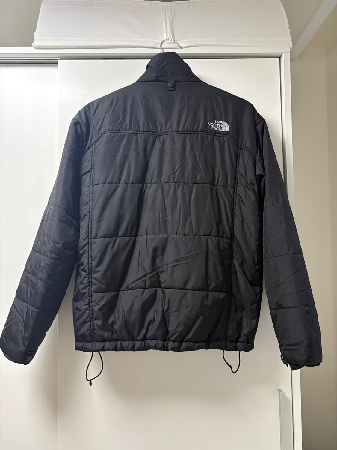 노스페이스 리버시블 경량 패딩 상품이미지4