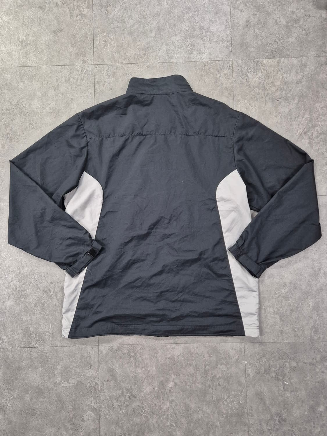 NIKE 바람막이 상품이미지2