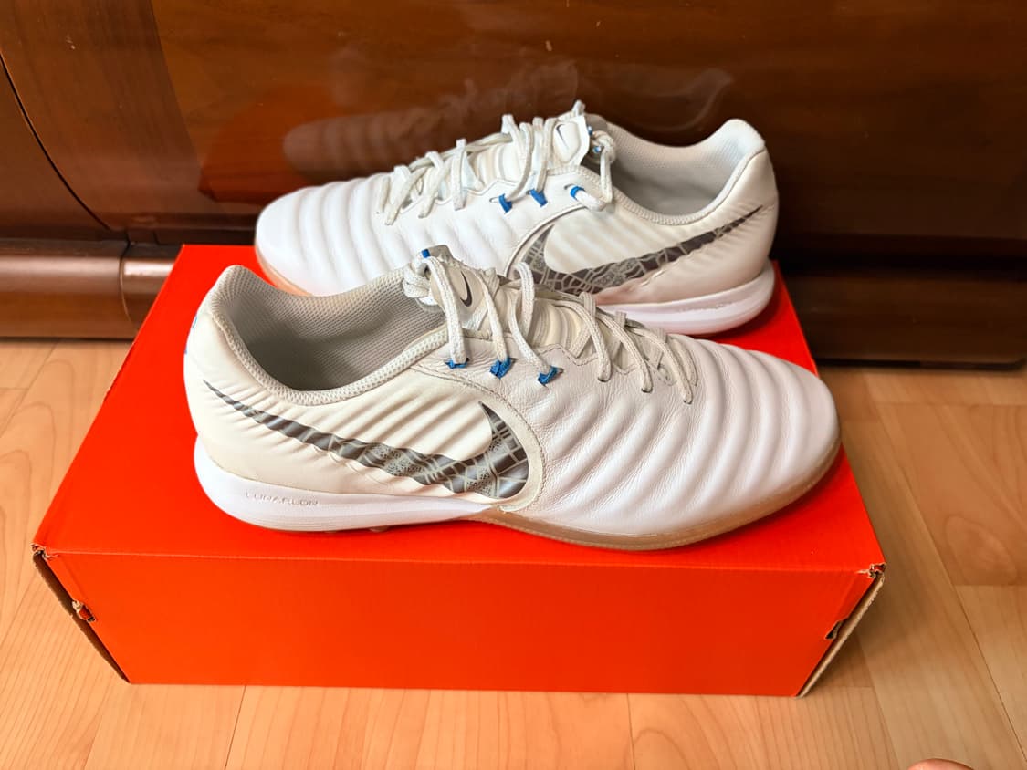 (255) 나이키 티엠포 레전드7 프로  상품이미지1