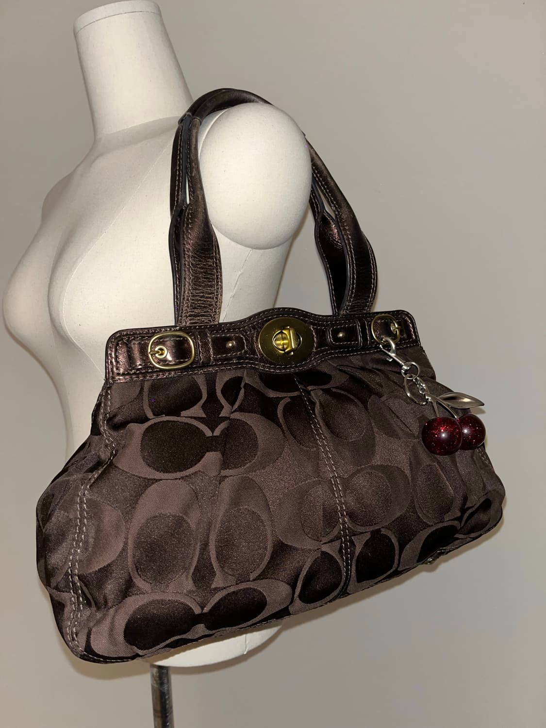 🎉BLACK FRIDAY🎉 Coach brown bag 상품이미지4