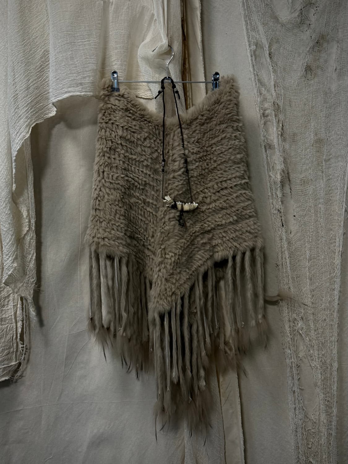 g.o.a rabbit fur 케이프 상품이미지1