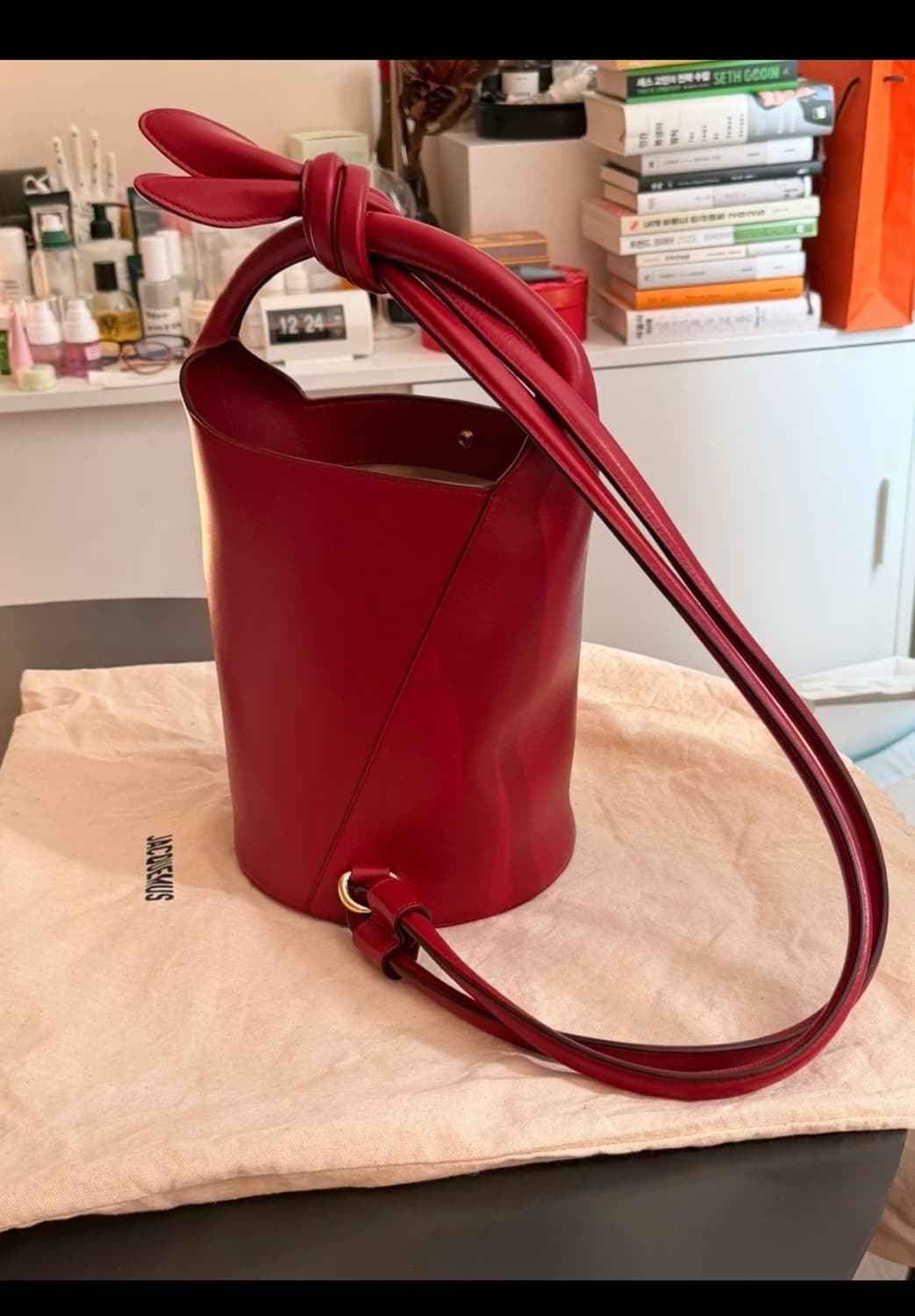 자크뮈스 버킷 백(Jacquemus의 Le Petit Tourni) 상품이미지2