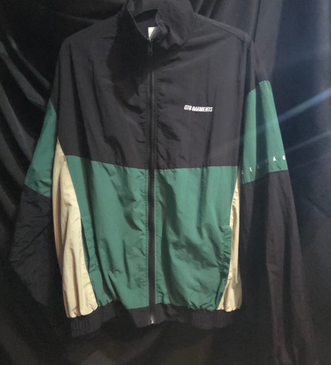 OT8 Garments 큐티에잇 가먼츠 올드 트랙 자켓 상품이미지1