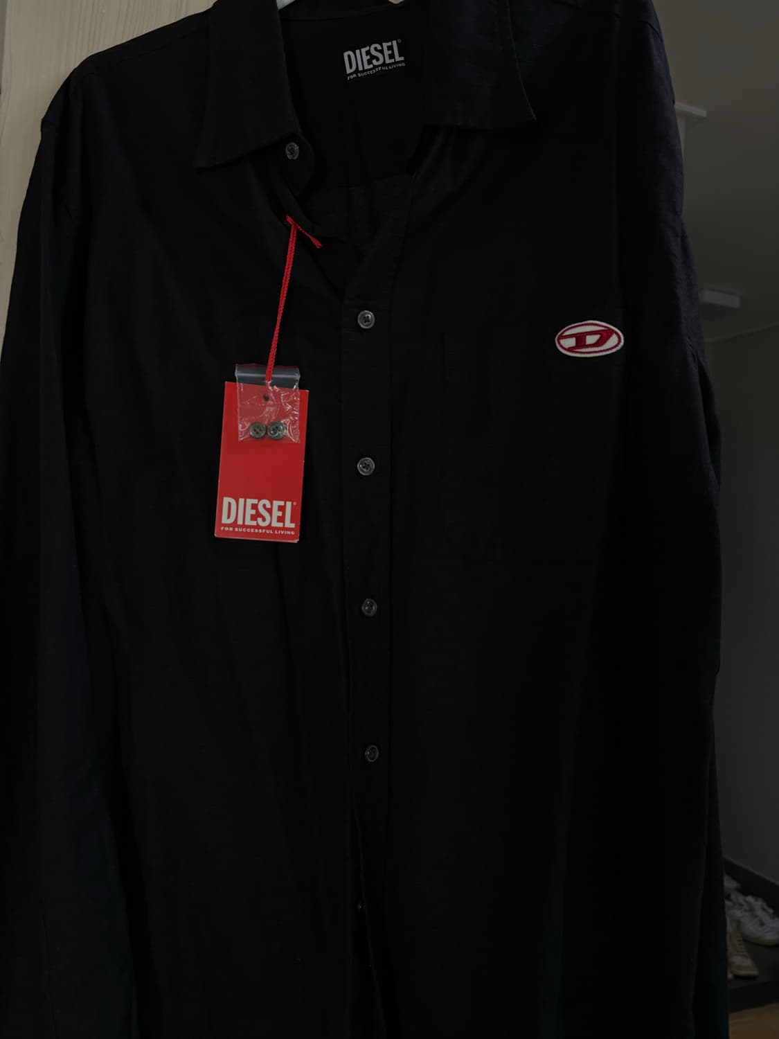 [새상품] 유럽 구매 디젤 셔츠 원가 40만원대 상품이미지5