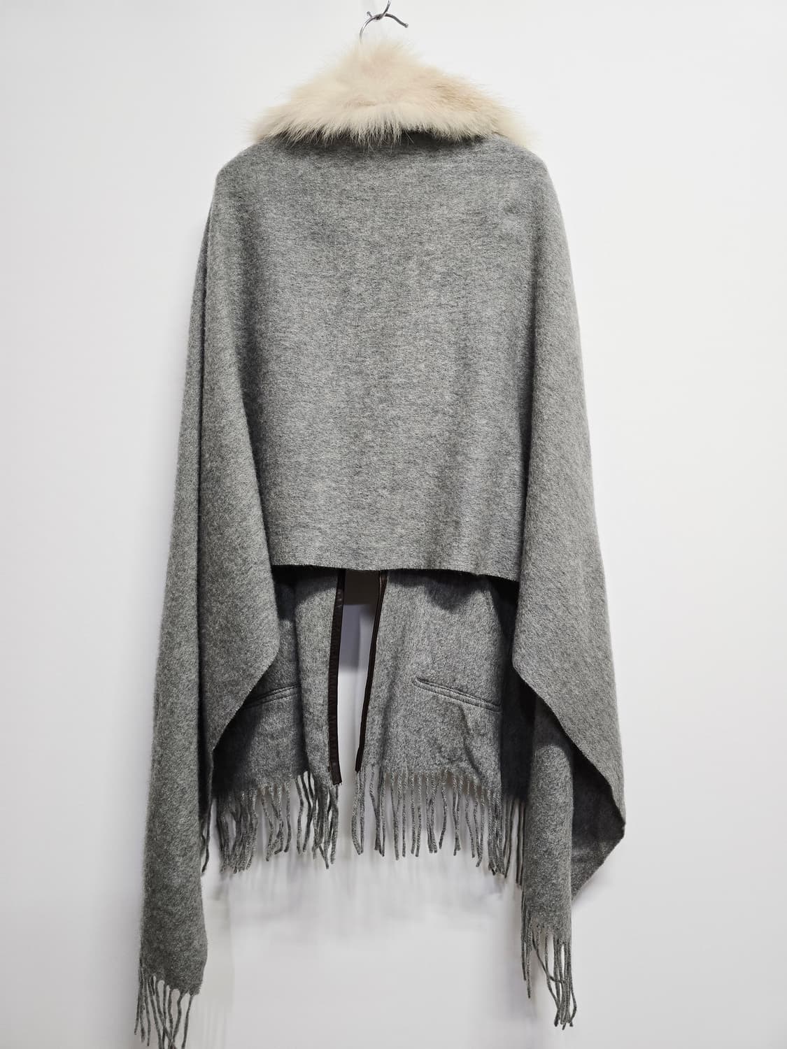 VOV 폭스 퍼 양가죽 목도리 망토 상품이미지4