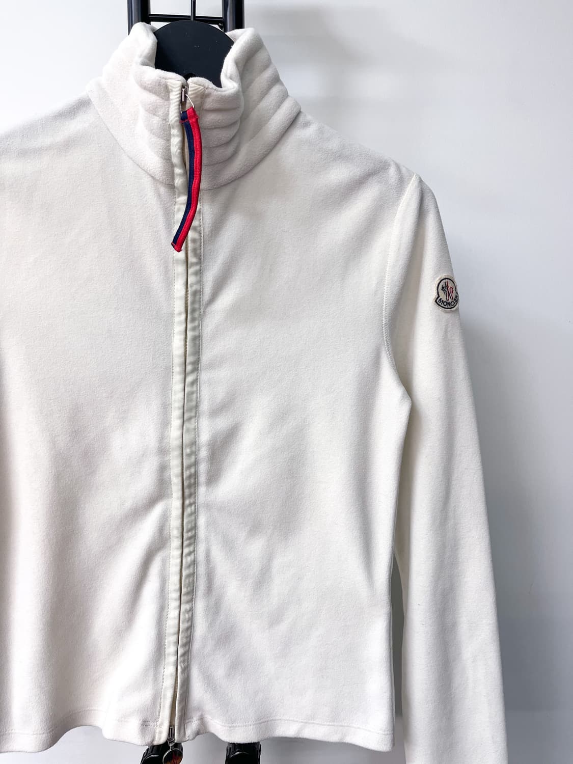 몽클레르 투웨이 라이트 플리스 자켓 상품이미지4