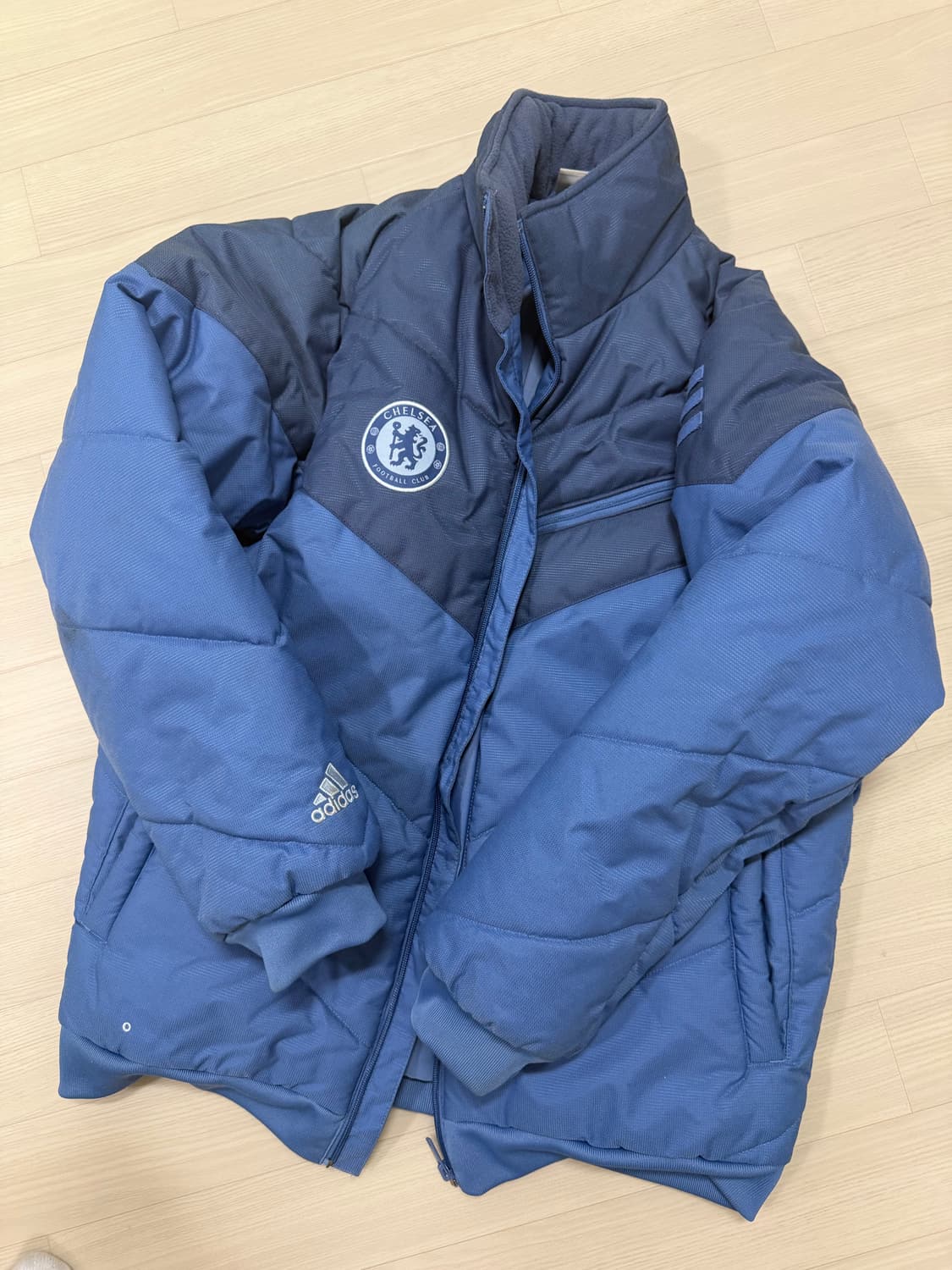 아디다스 첼시 빈티지 패딩 상품이미지1