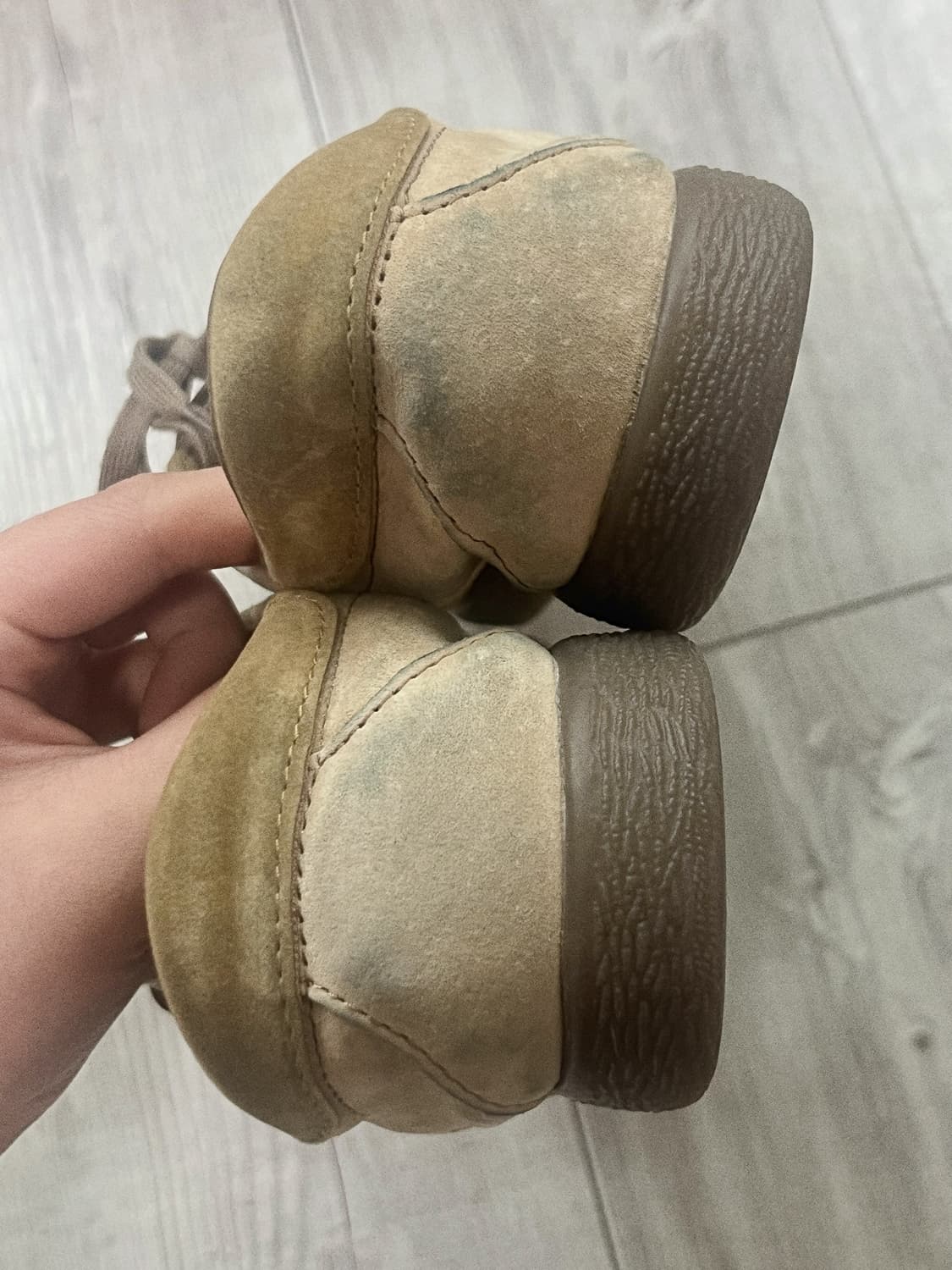 아디다스 토바코 팬톤 메사 상품이미지3