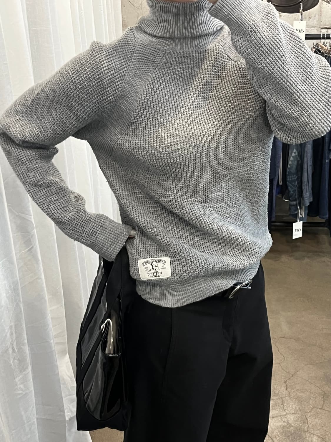 히스테릭 글래머 터틀넥 스웨터 그레이 상품이미지3