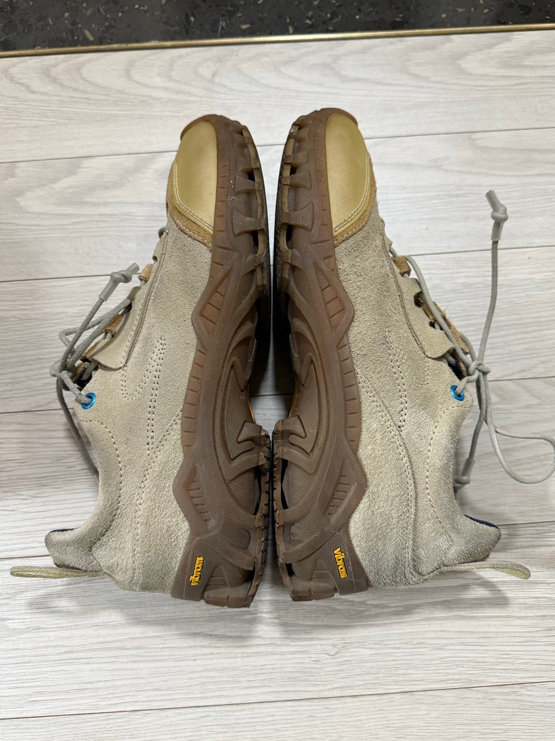 아워레가시 가베 퍼진 브라운 스웨이드 42 상품이미지3