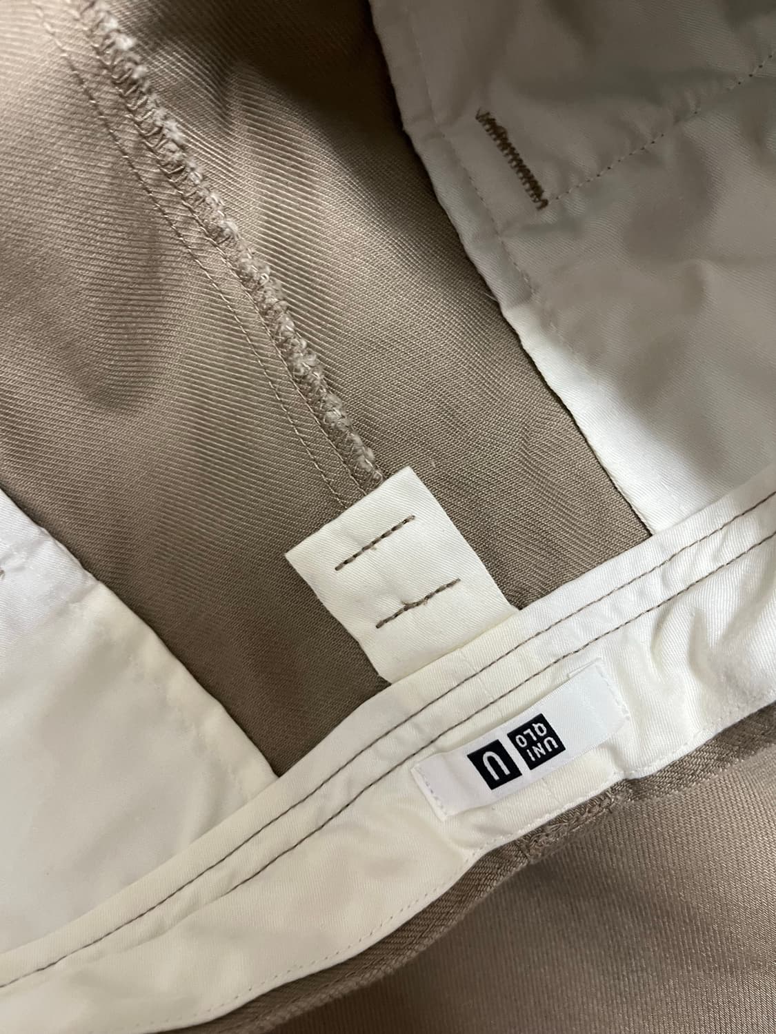 유니클로 와이드핏 치노팬츠 88 상품이미지4