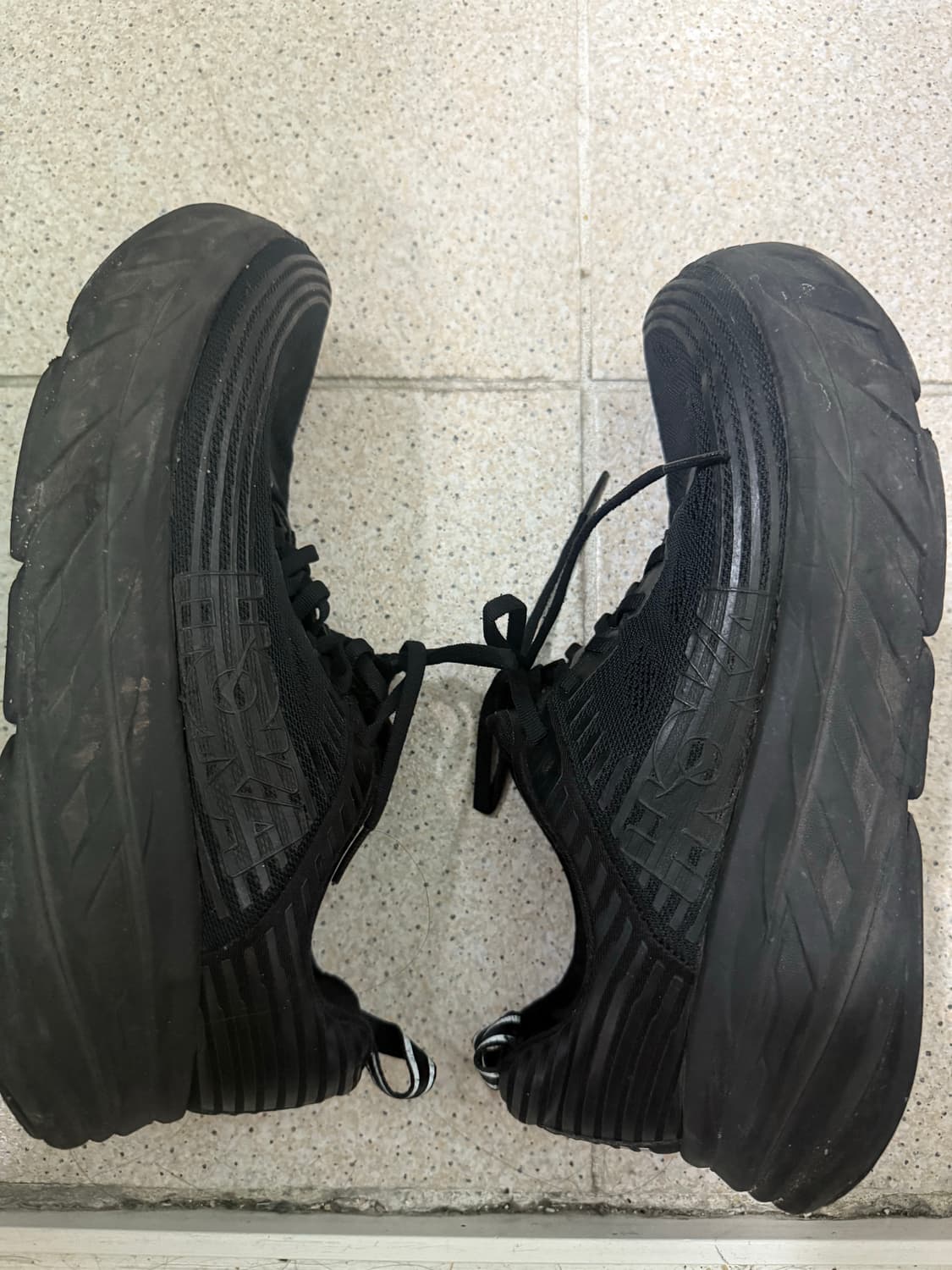 호카 본디6 275 상품이미지3