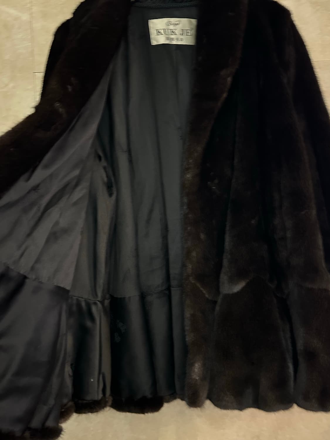 국제모피 로얄 블랙그라마 밍크코트 88 상품이미지5