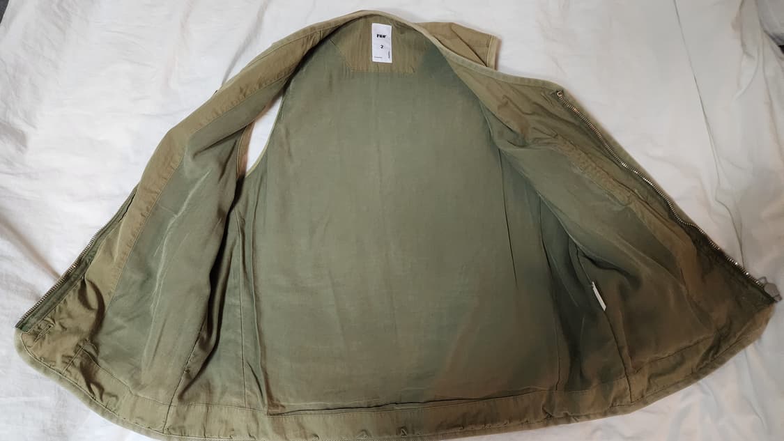 블라인드파일즈 베스트 팝니다  / 사이즈 105 상품이미지3