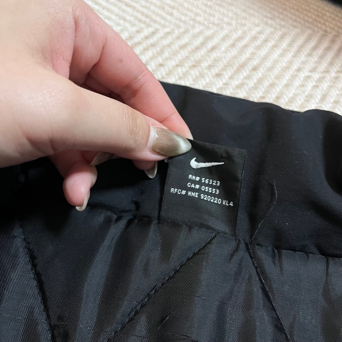 [정품] 나이키 블랙 오렌지포인트 누빔 두툼 점퍼 [ L ] 상품이미지4